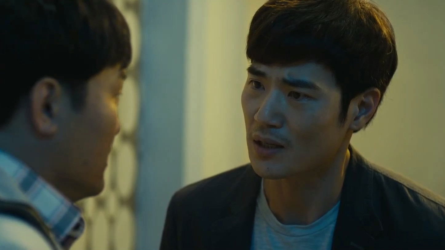 Tabloid Truth Background