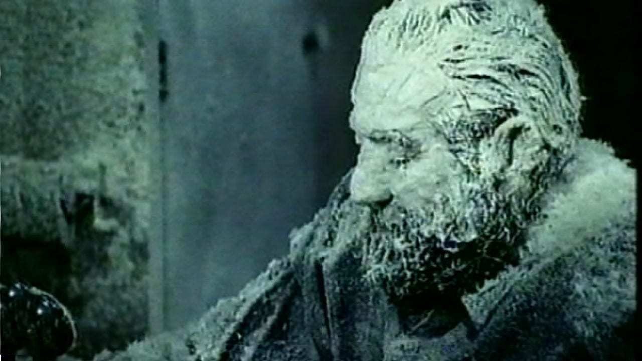 A Cold Night's Death Background