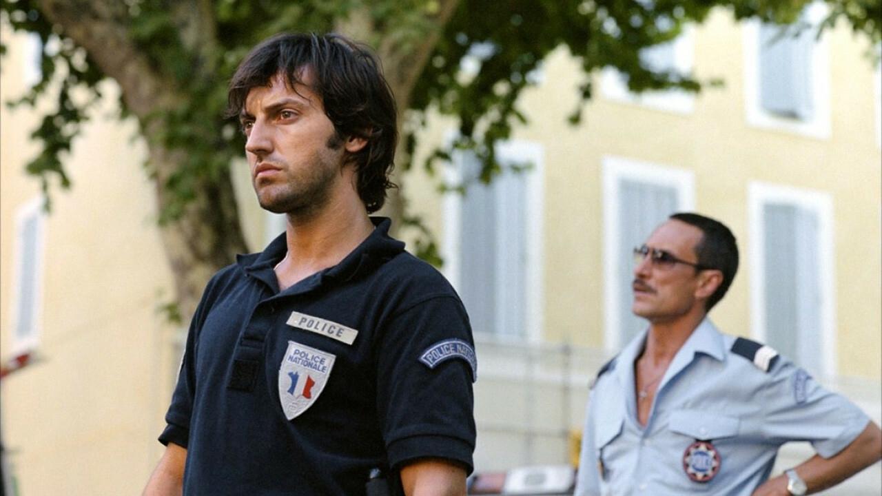 Nos amis les flics Background