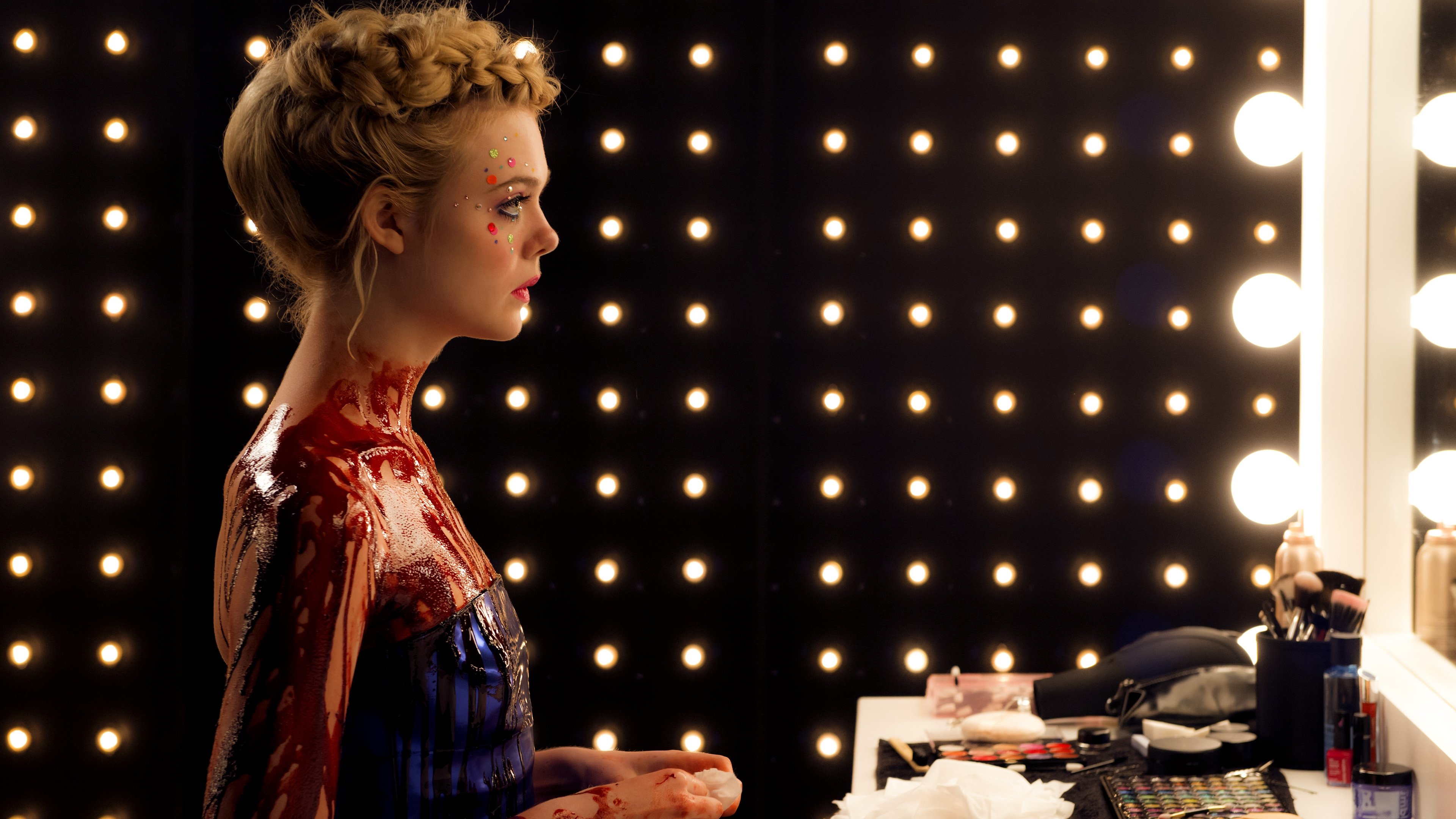 The Neon Demon Background
