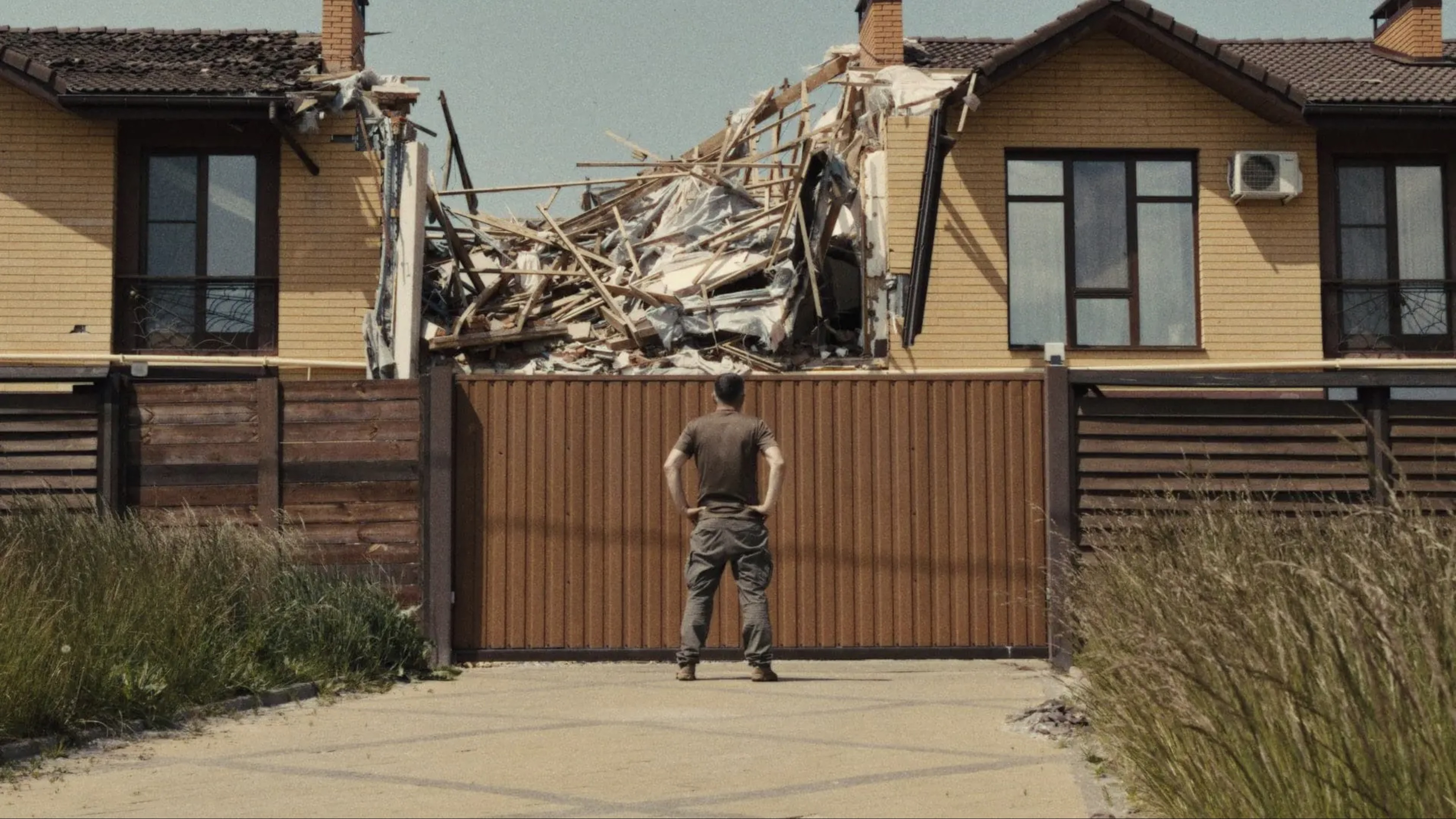 Porcelain War Background