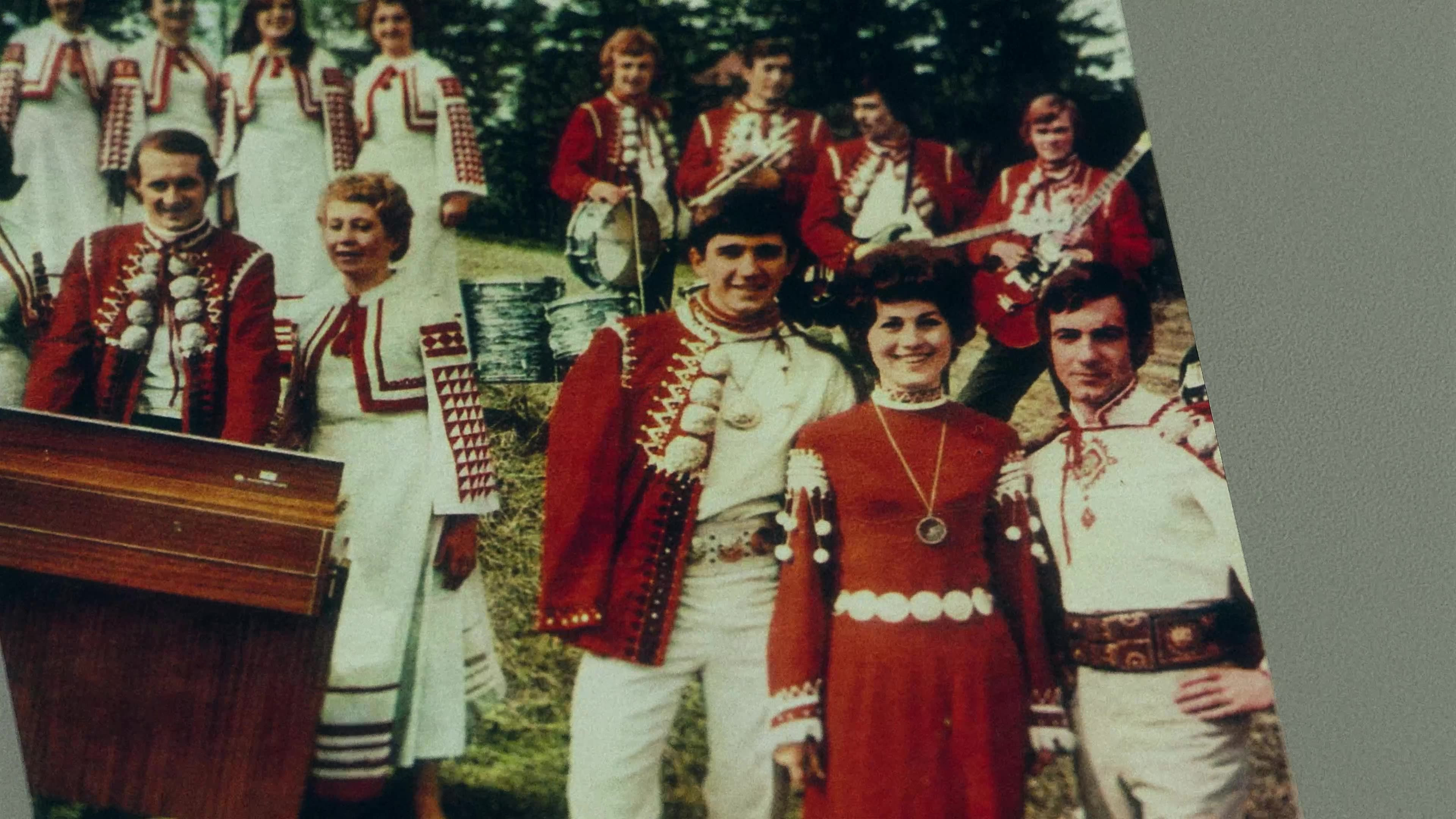 Yaremchuk: Matchless World of Beauty Background