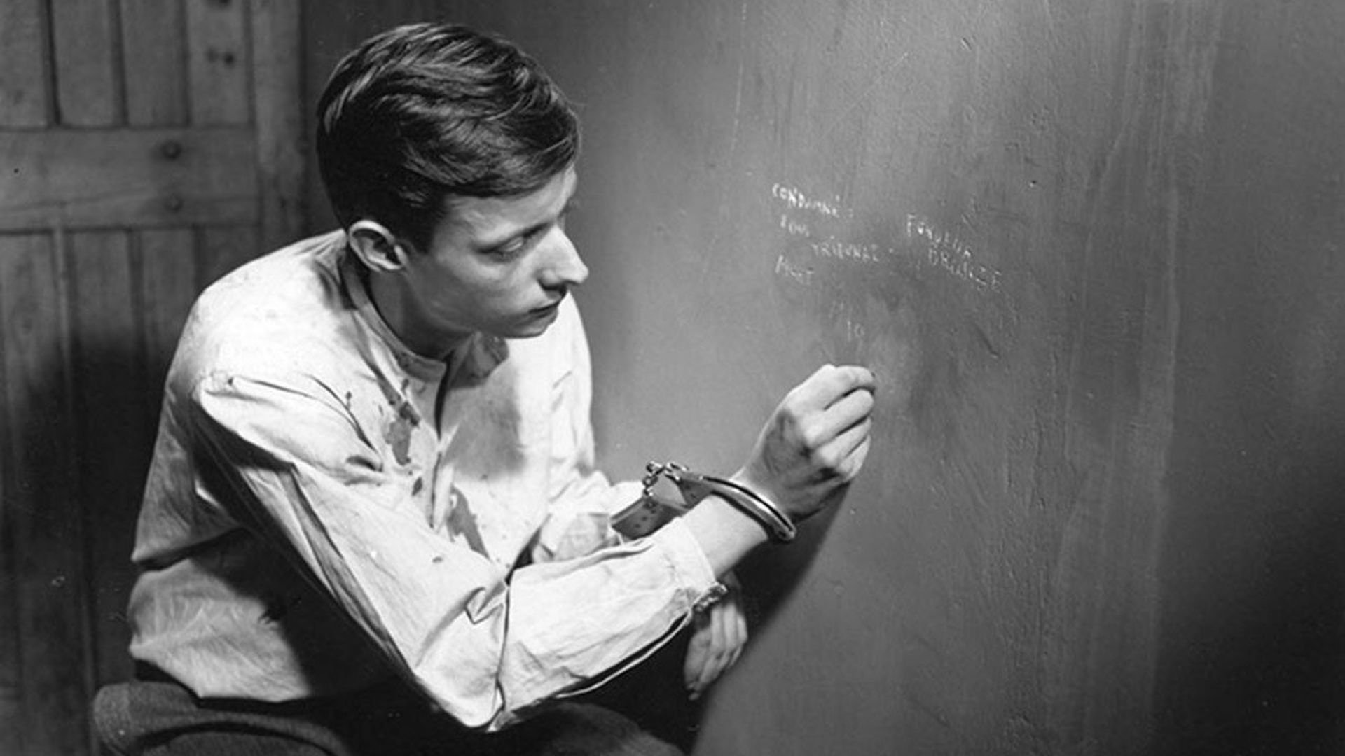 A Man Escaped Background