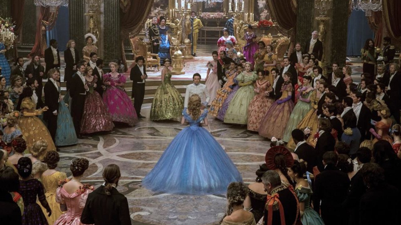 Assepoester: Een Modern Sprookje Background