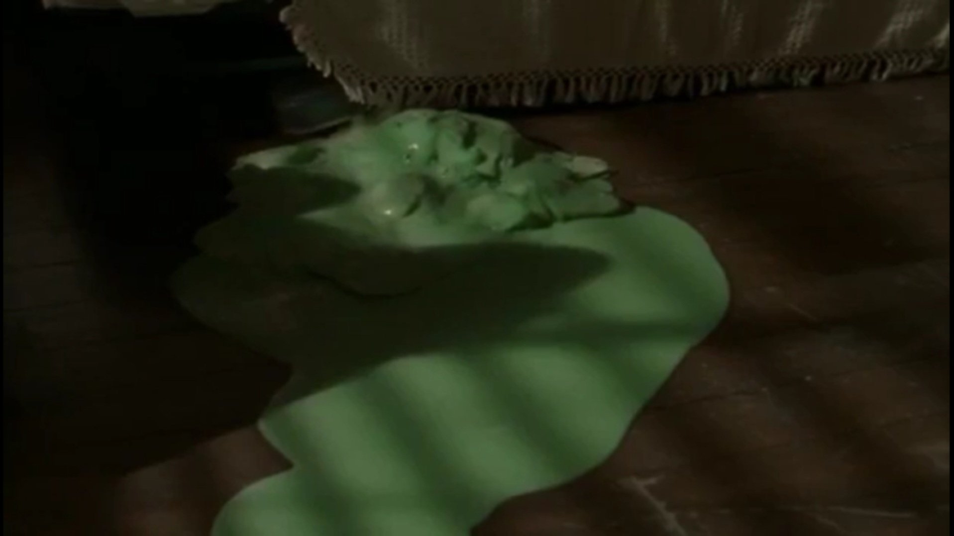 Goosebumps: Monster Blood Background