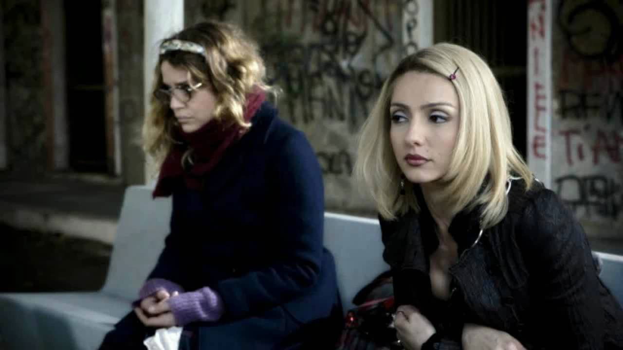 Ce N'è Per Tutti Background