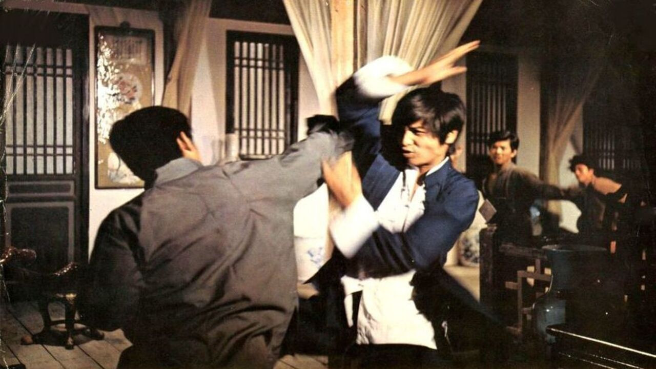 Lung Wei Village Background