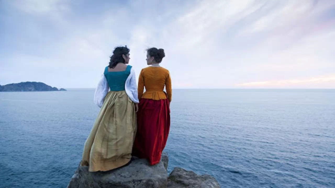 María Solinha Background