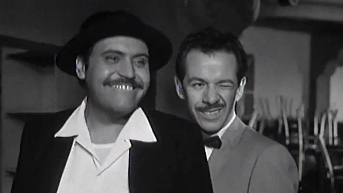 Dos meseros majaderos Background