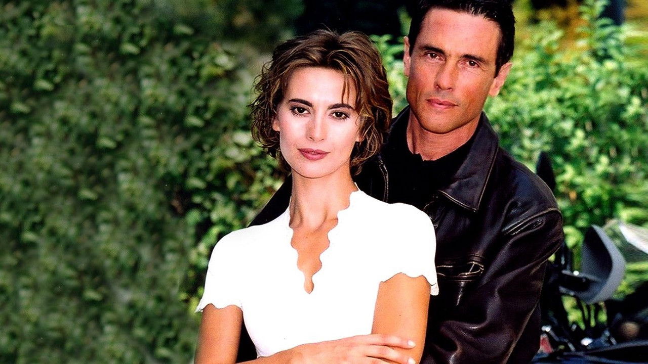 Έρωτας Κλέφτης Background