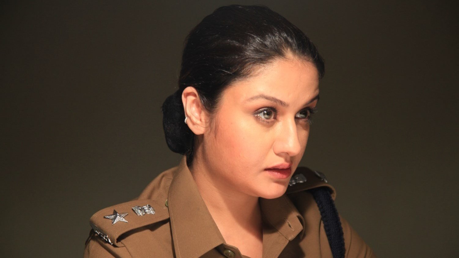 Yevanavan Background