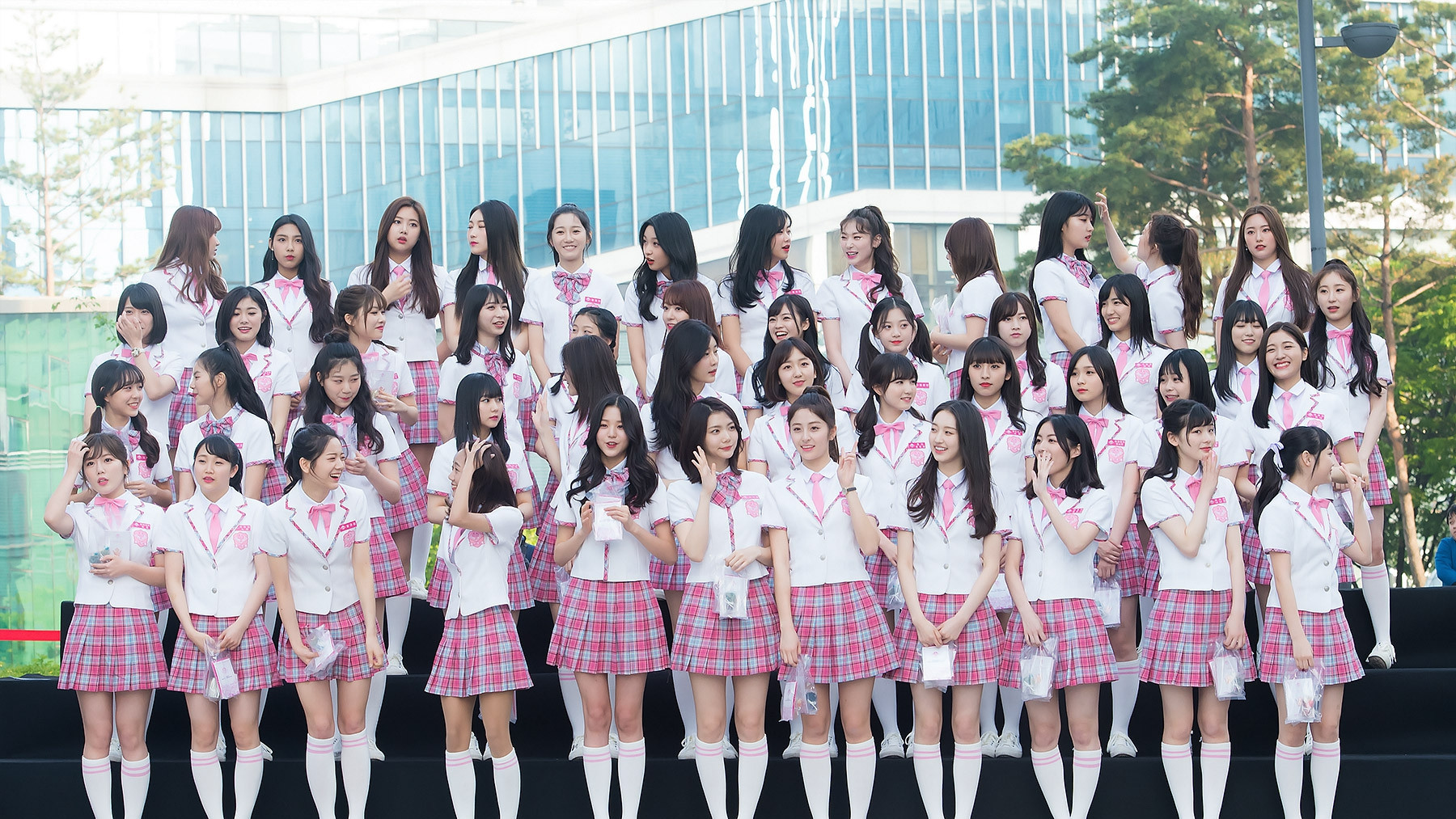 Produce 48 Background