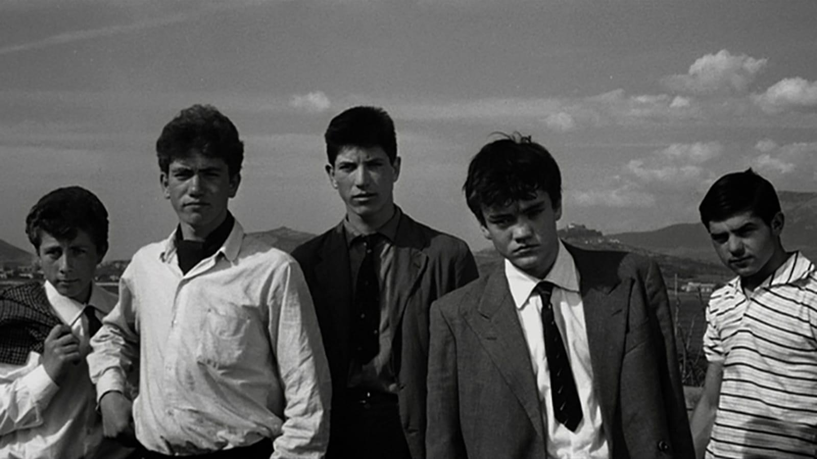 Mamma Roma Background