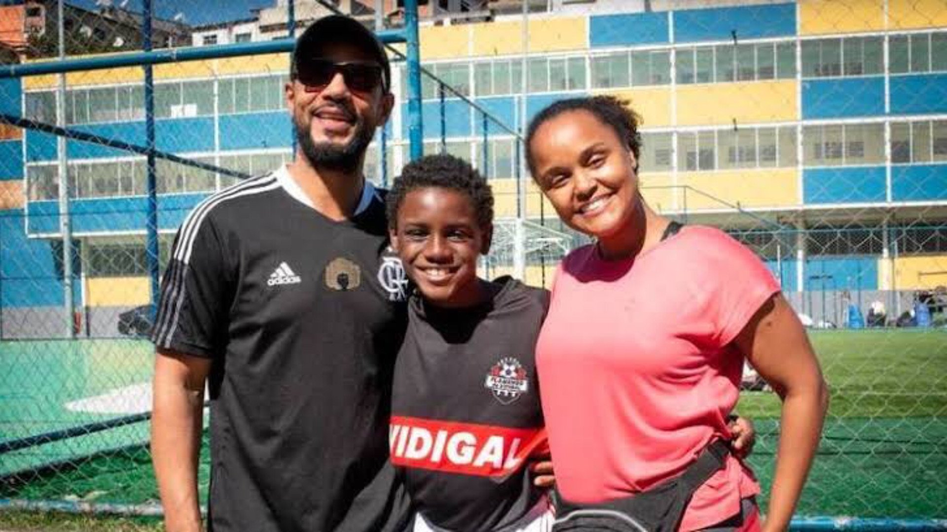 A Festa de Léo Background