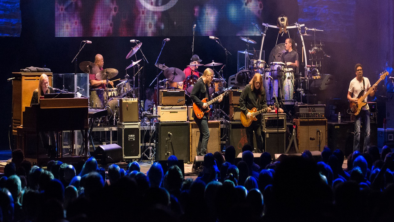 The Allman Brothers Band: Live at the Beacon Theatre Background