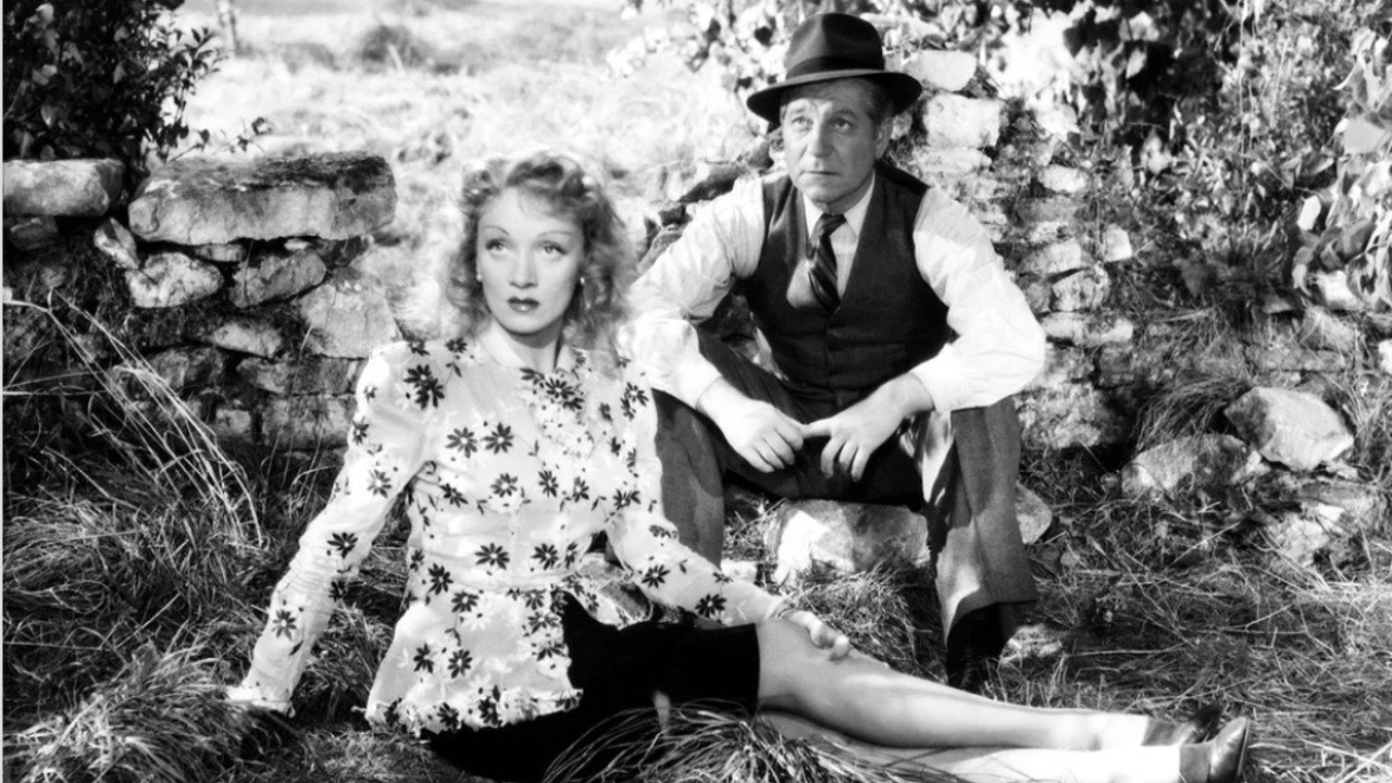 Martin Roumagnac Background