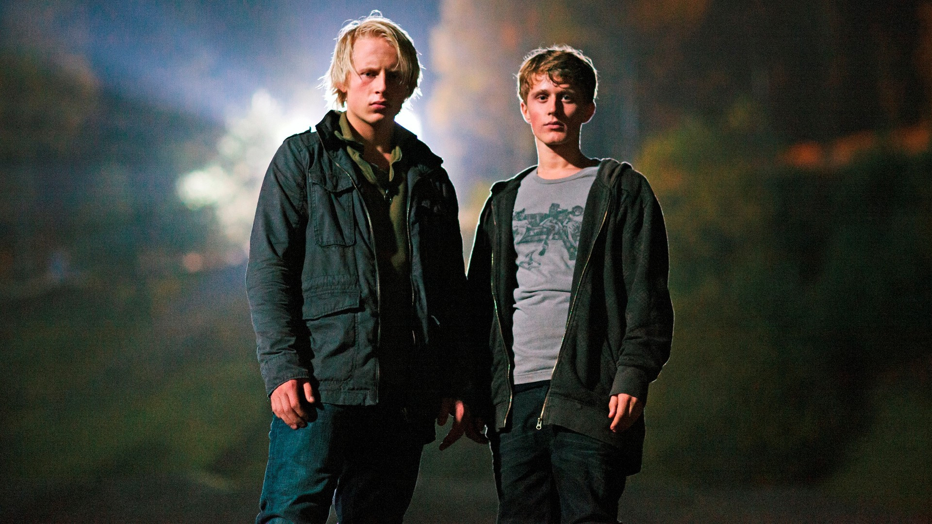 Eyewitness Background