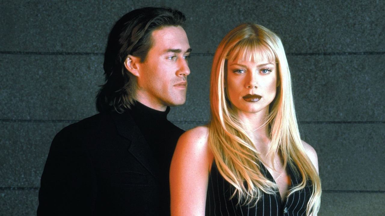 La Femme Nikita Background