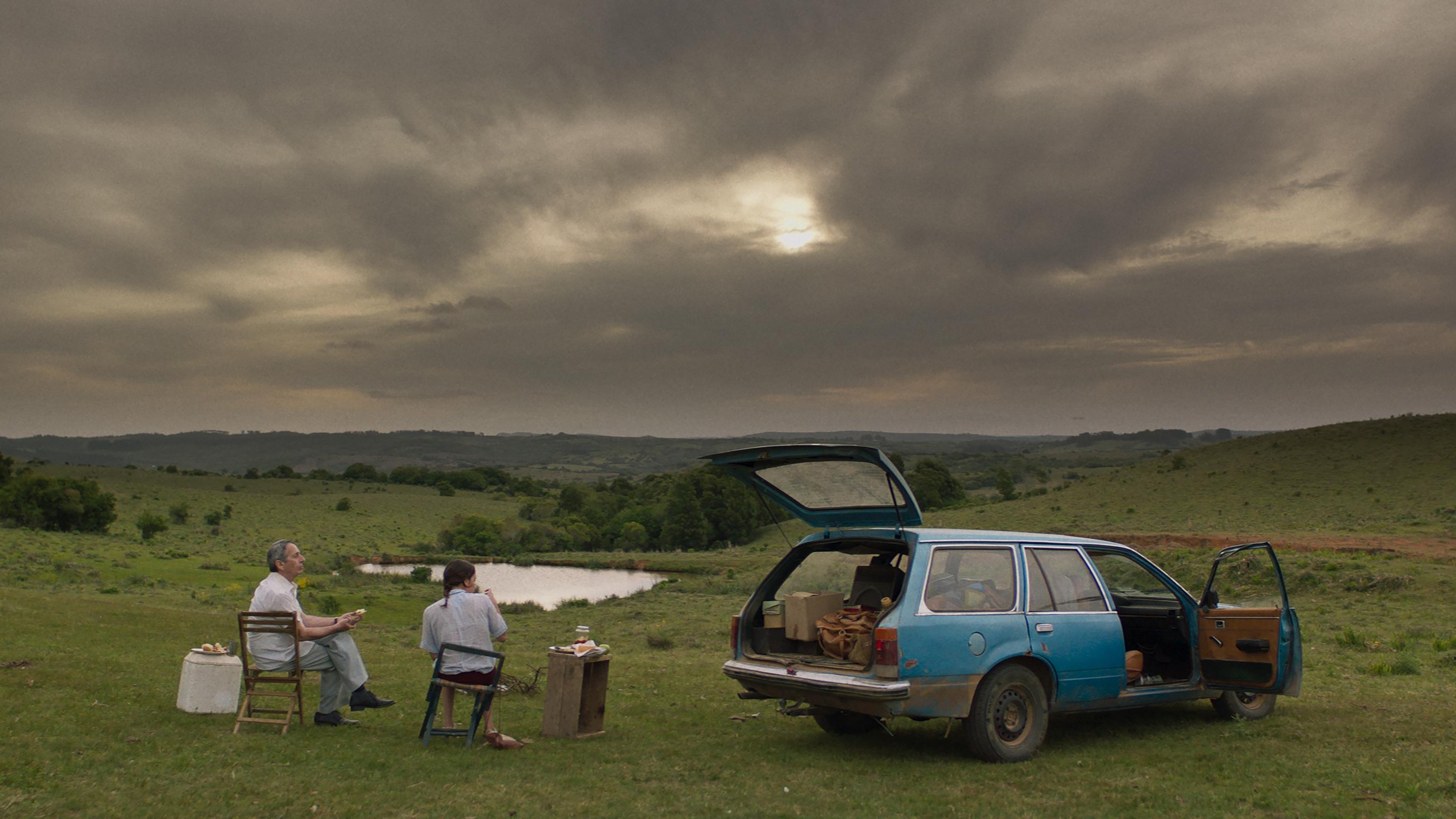 El viento que arrasa Background