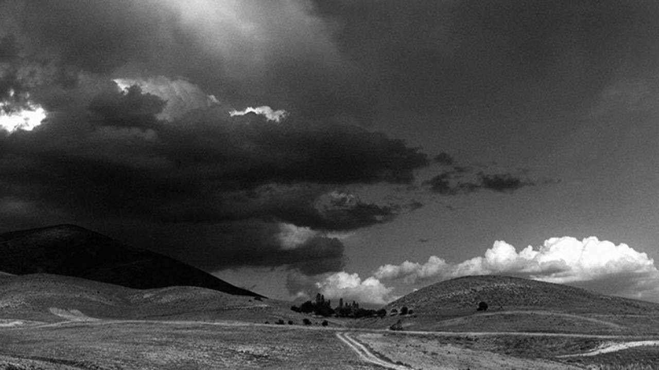 Roads of Kiarostami Background