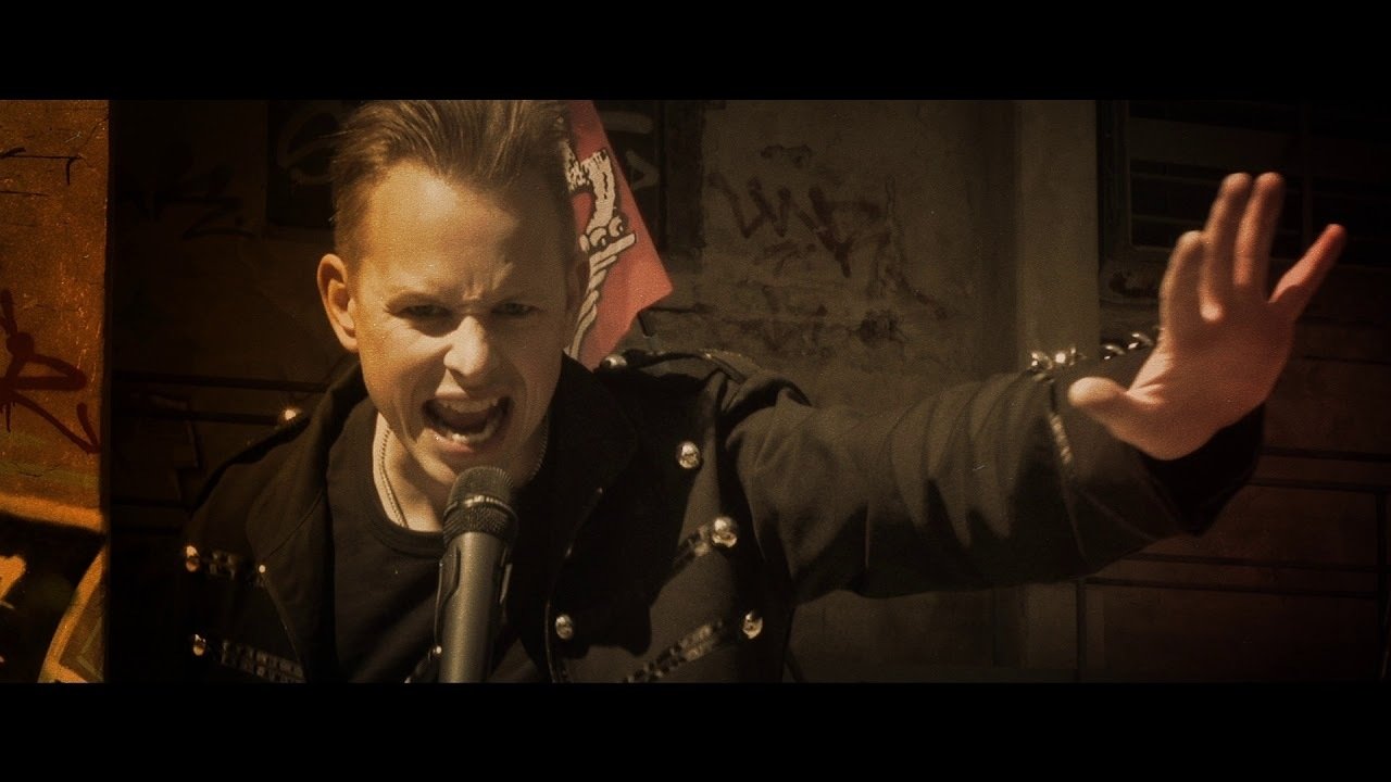 Eclipse - Viva la VicTOURia Background