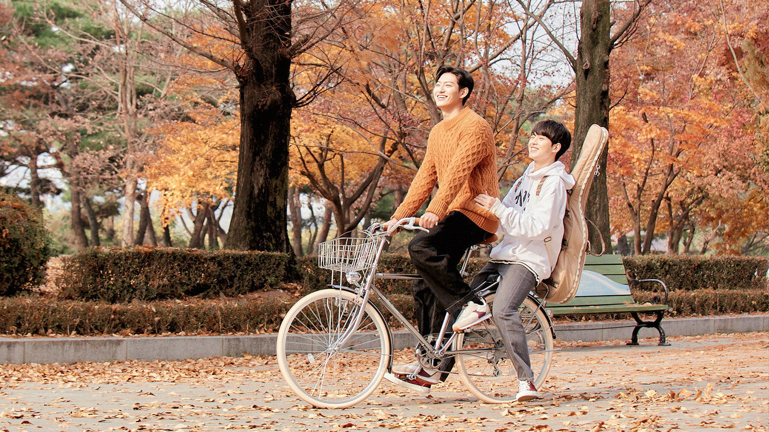 Sing My Crush Background