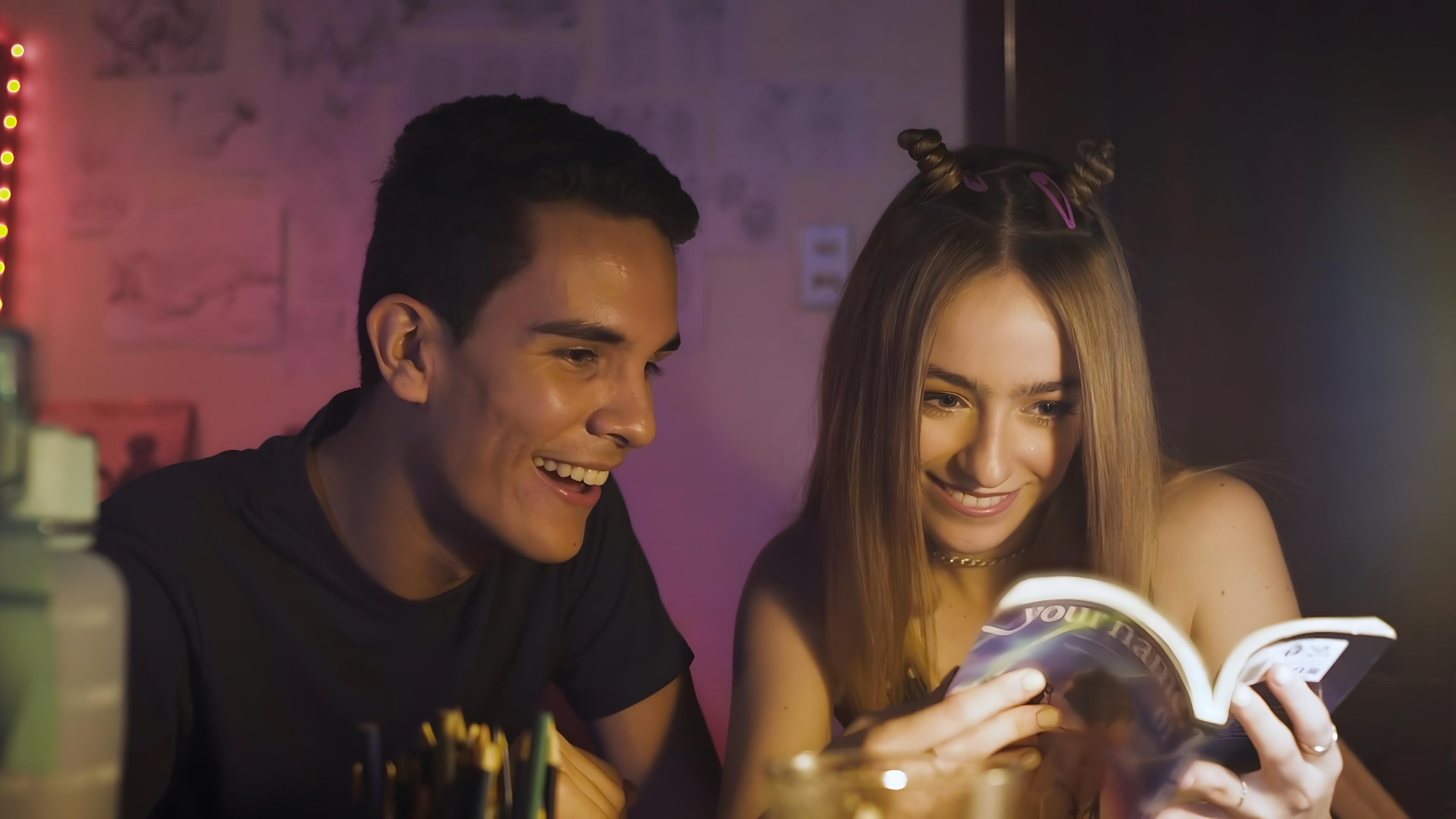 Mi novia otaku Background