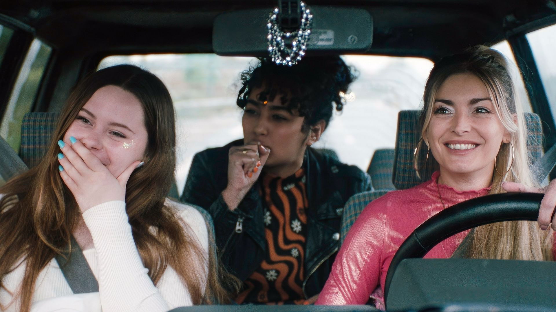 Little Queen Background