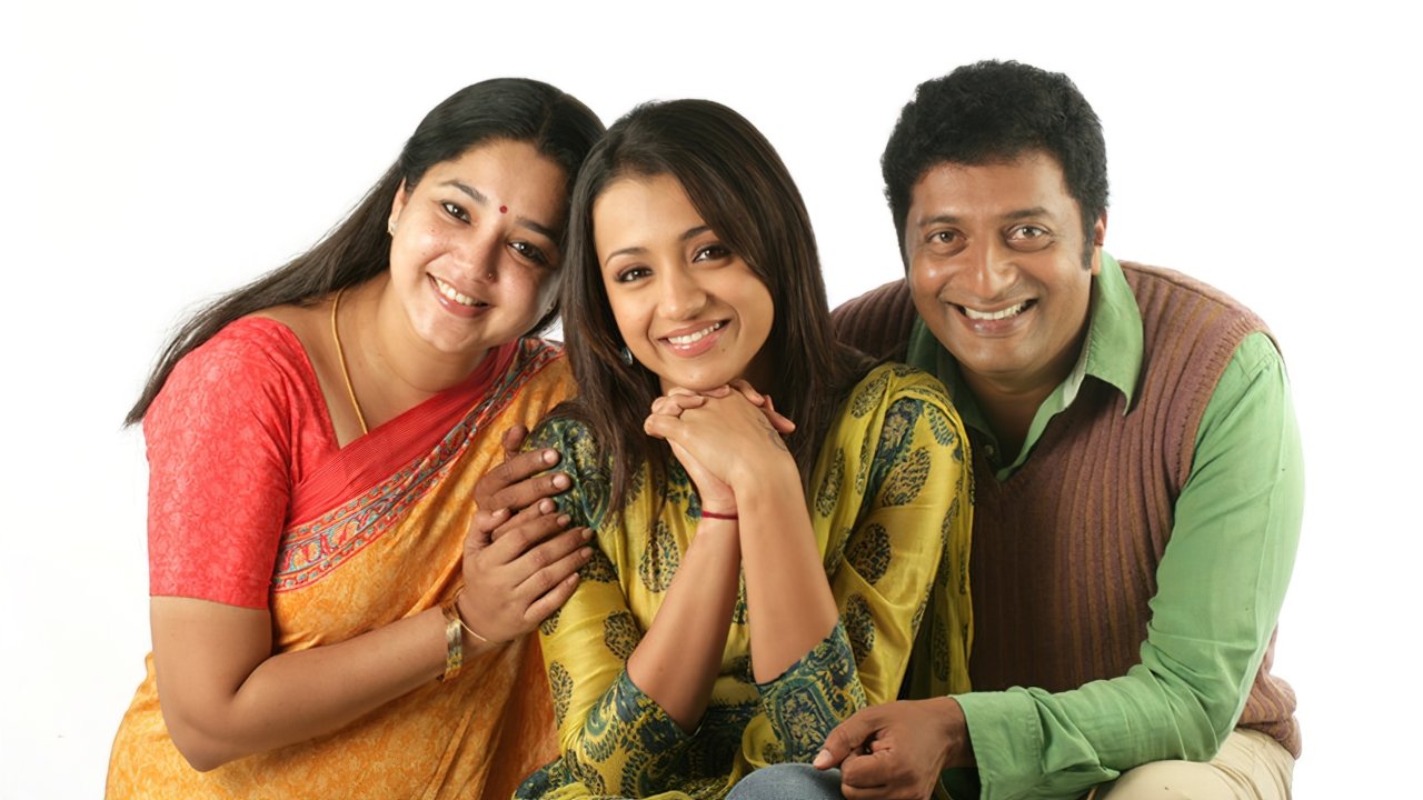 Abhiyum Naanum Background