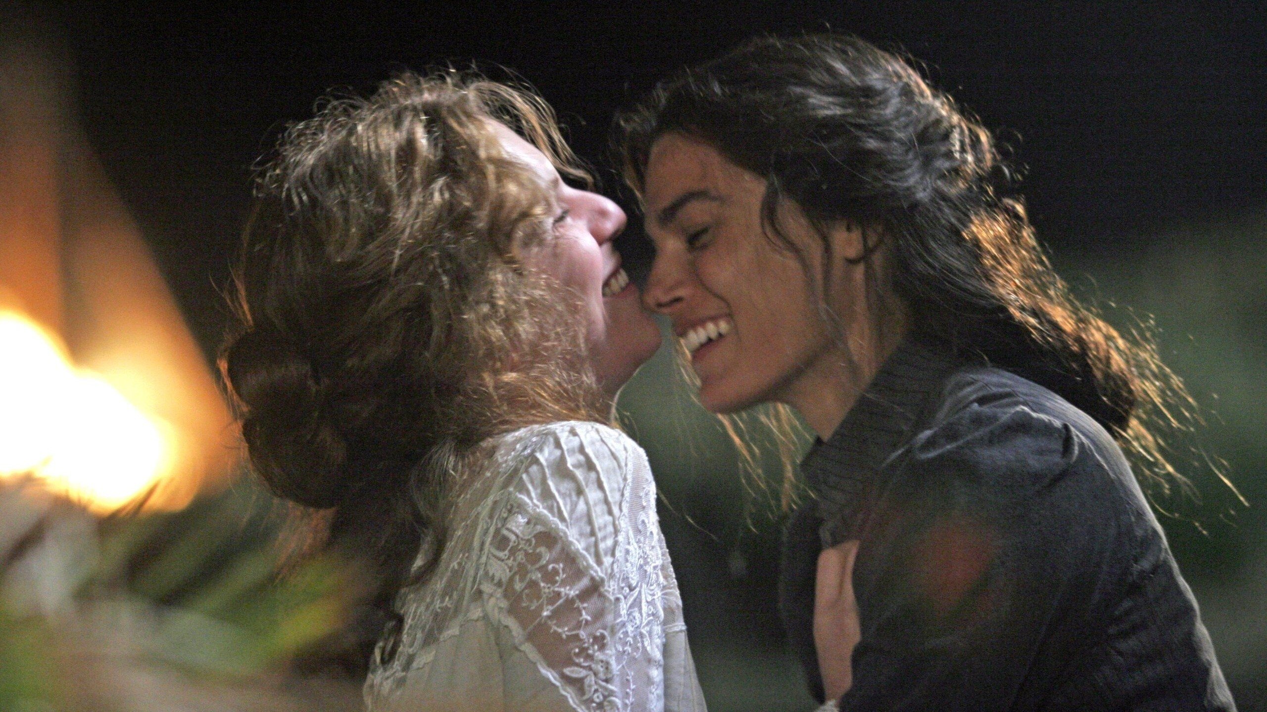 The Purple Sea Background