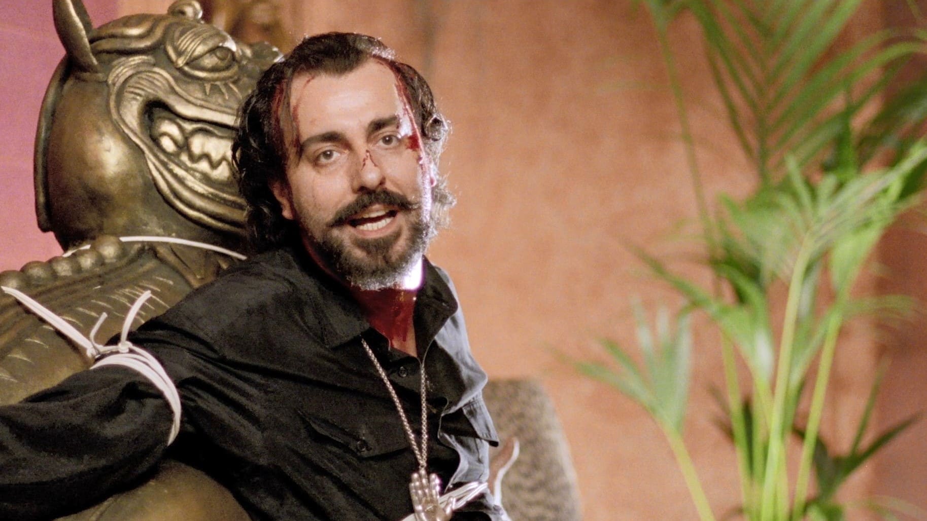 El día de la bestia Background