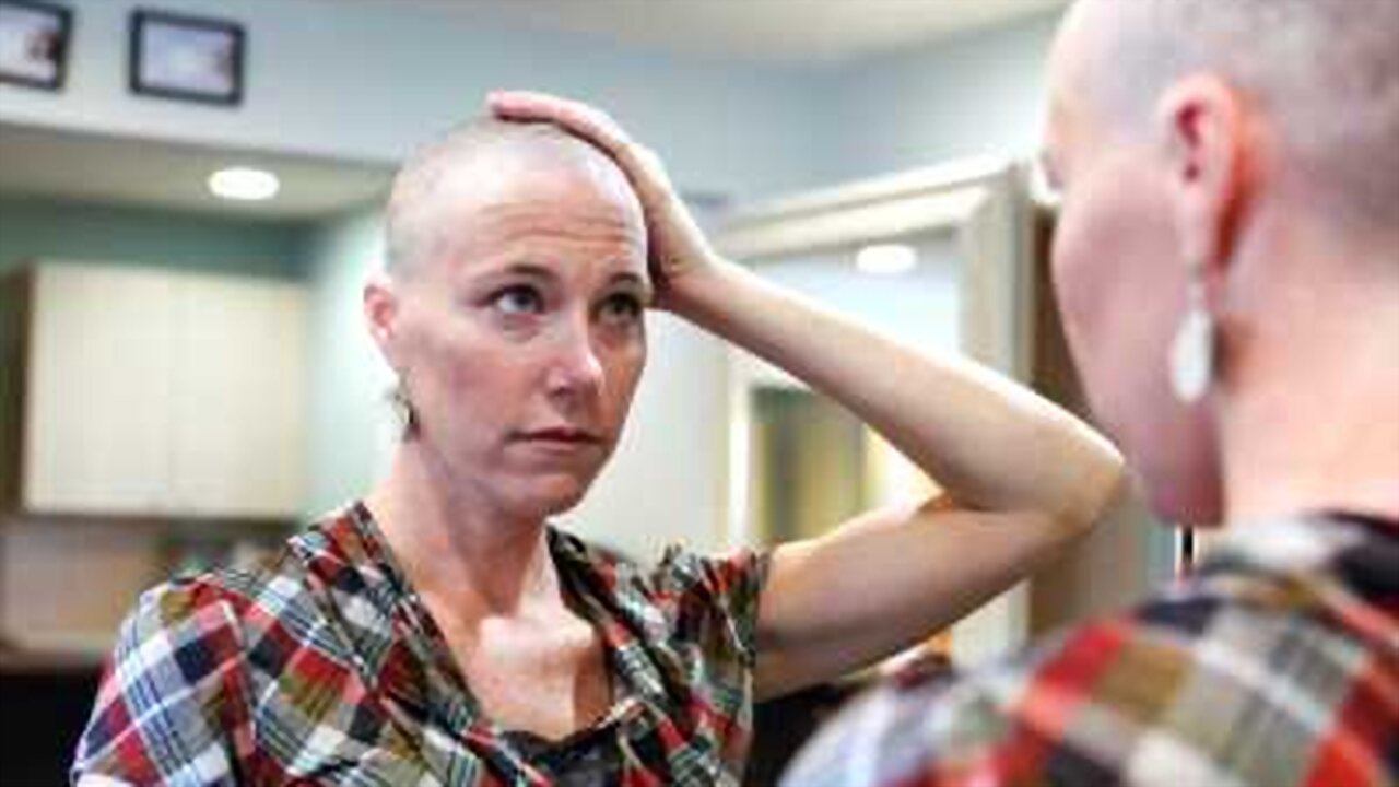 Mondays at Racine Background