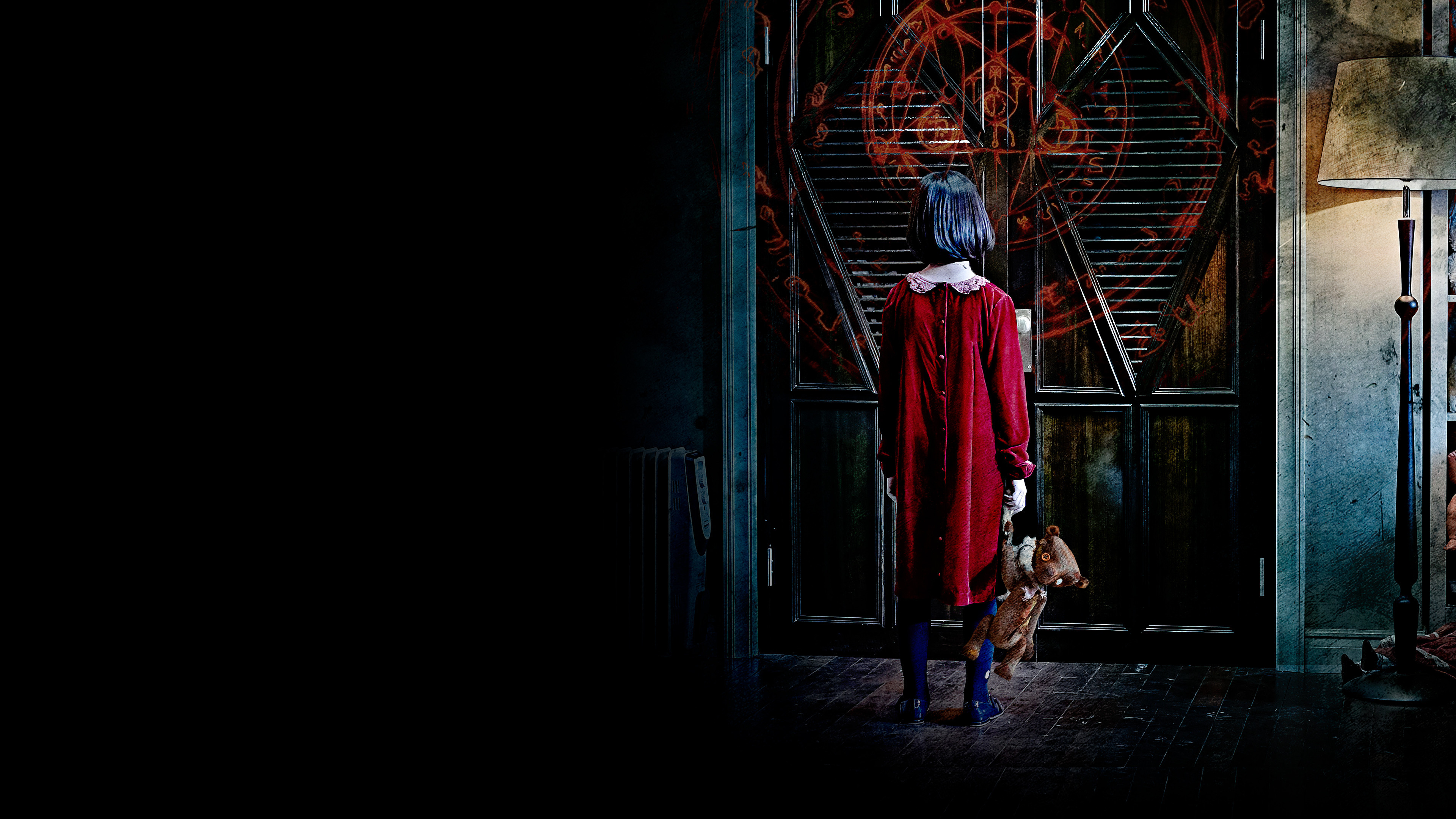 The Closet Background