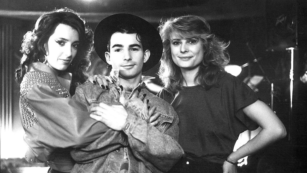 Discopríbeh 2 Background