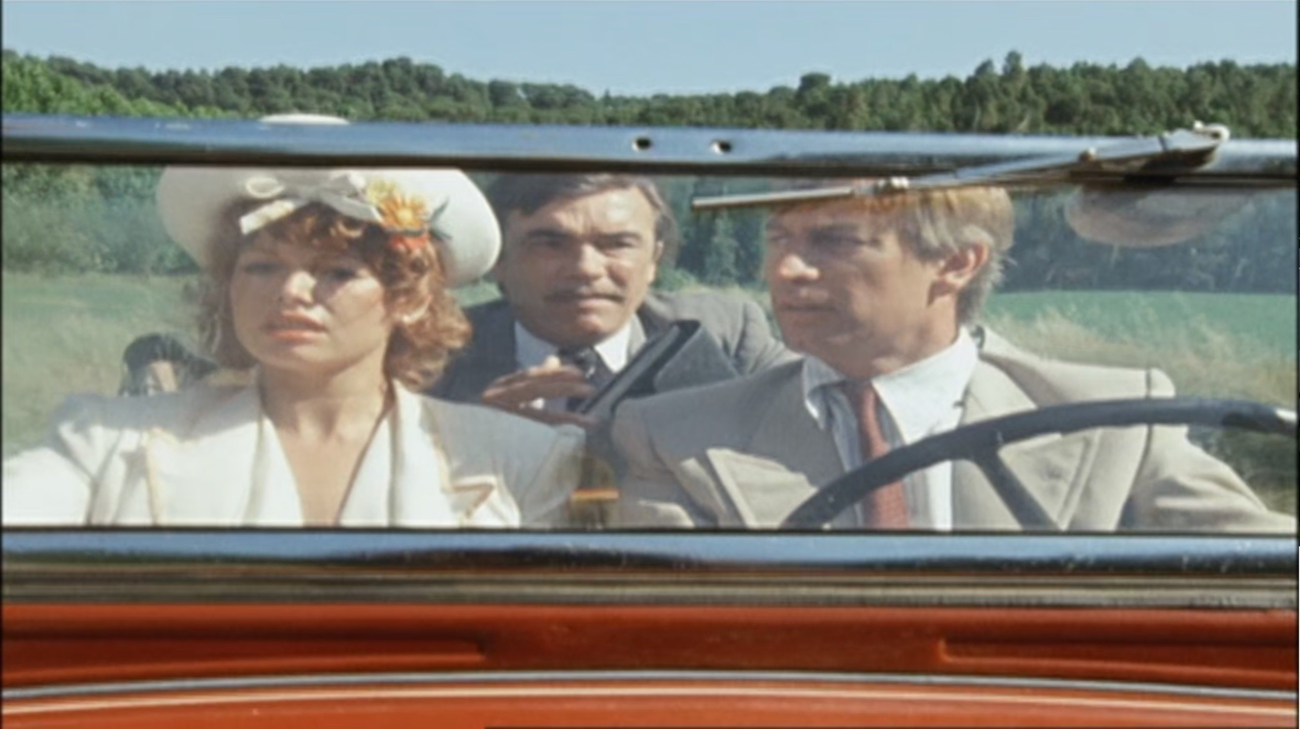 Es muss nicht immer Kaviar sein Background