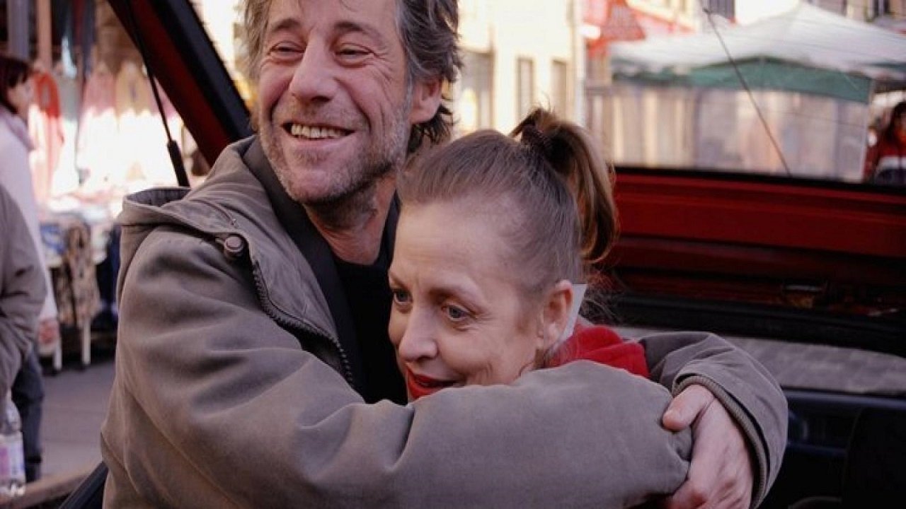 The Moon and Other Lovers Background