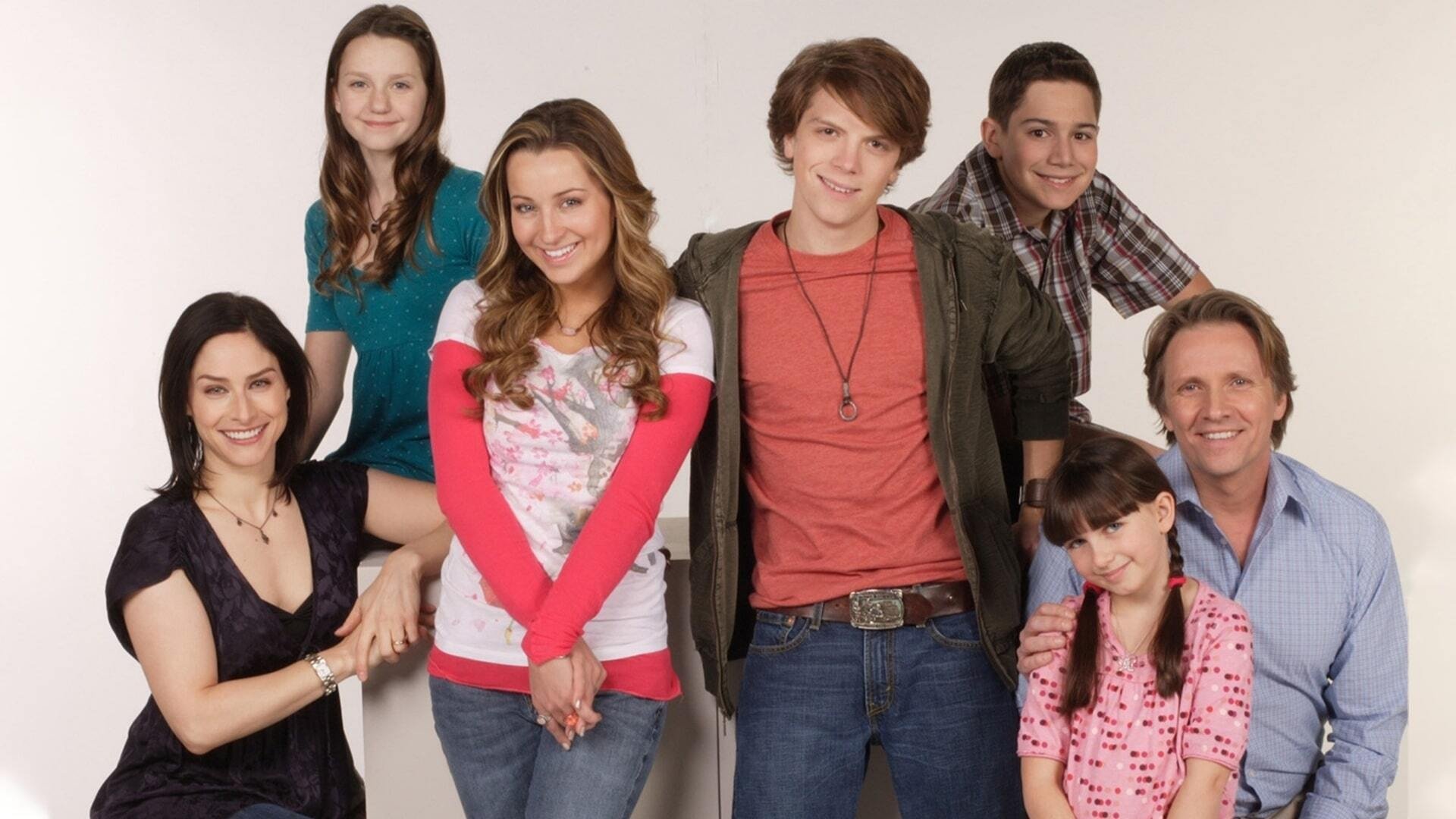 Life with Derek Background