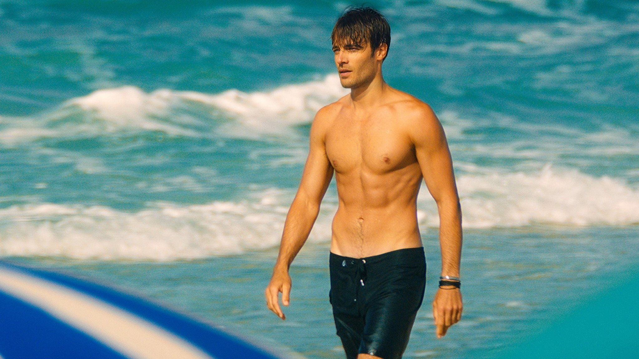 Walking on Sunshine Background