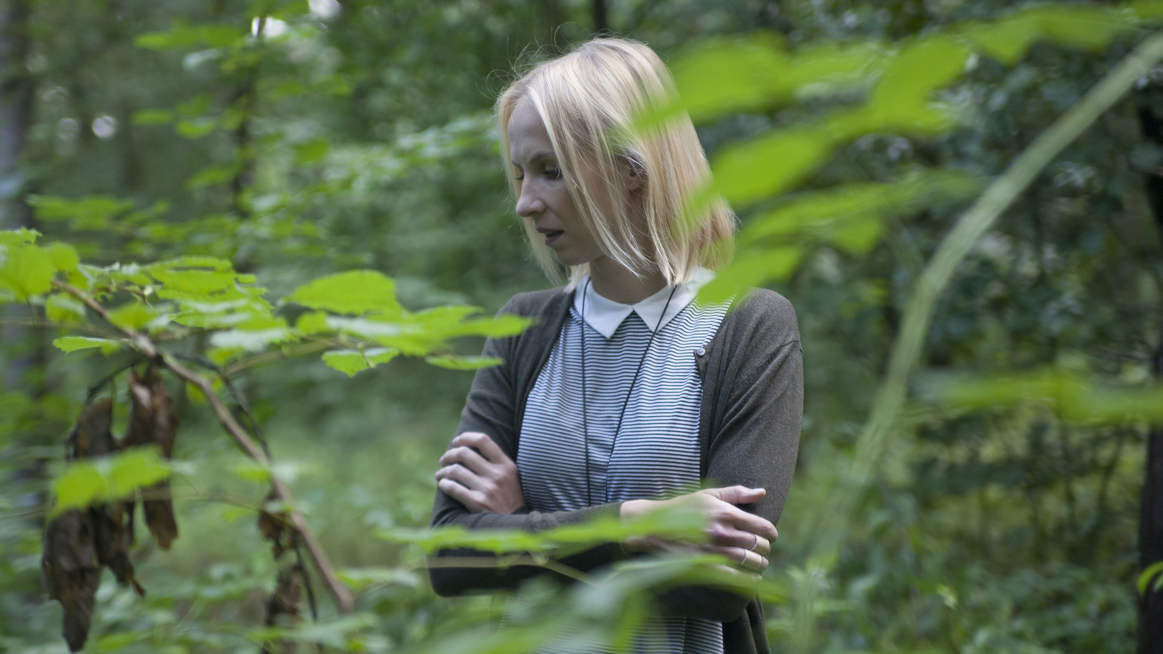 Absence of Closeness Background