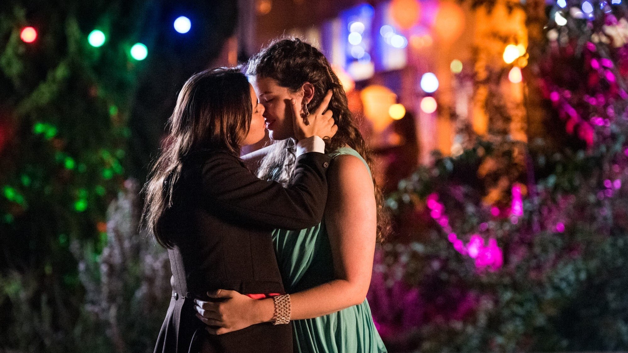 Ellie and Abbie (and Ellie's Dead Aunt) Background