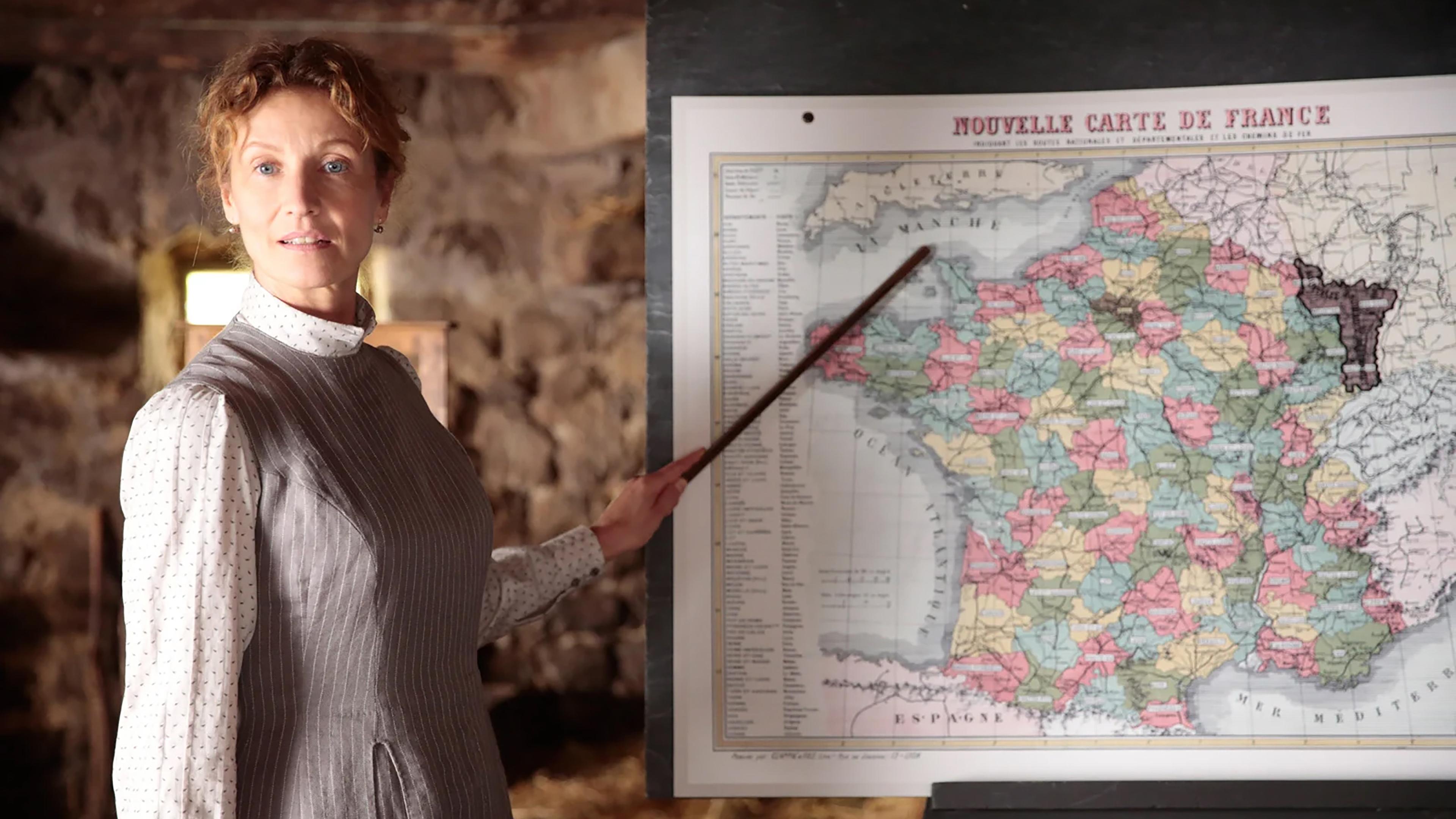 Miss Violet Background